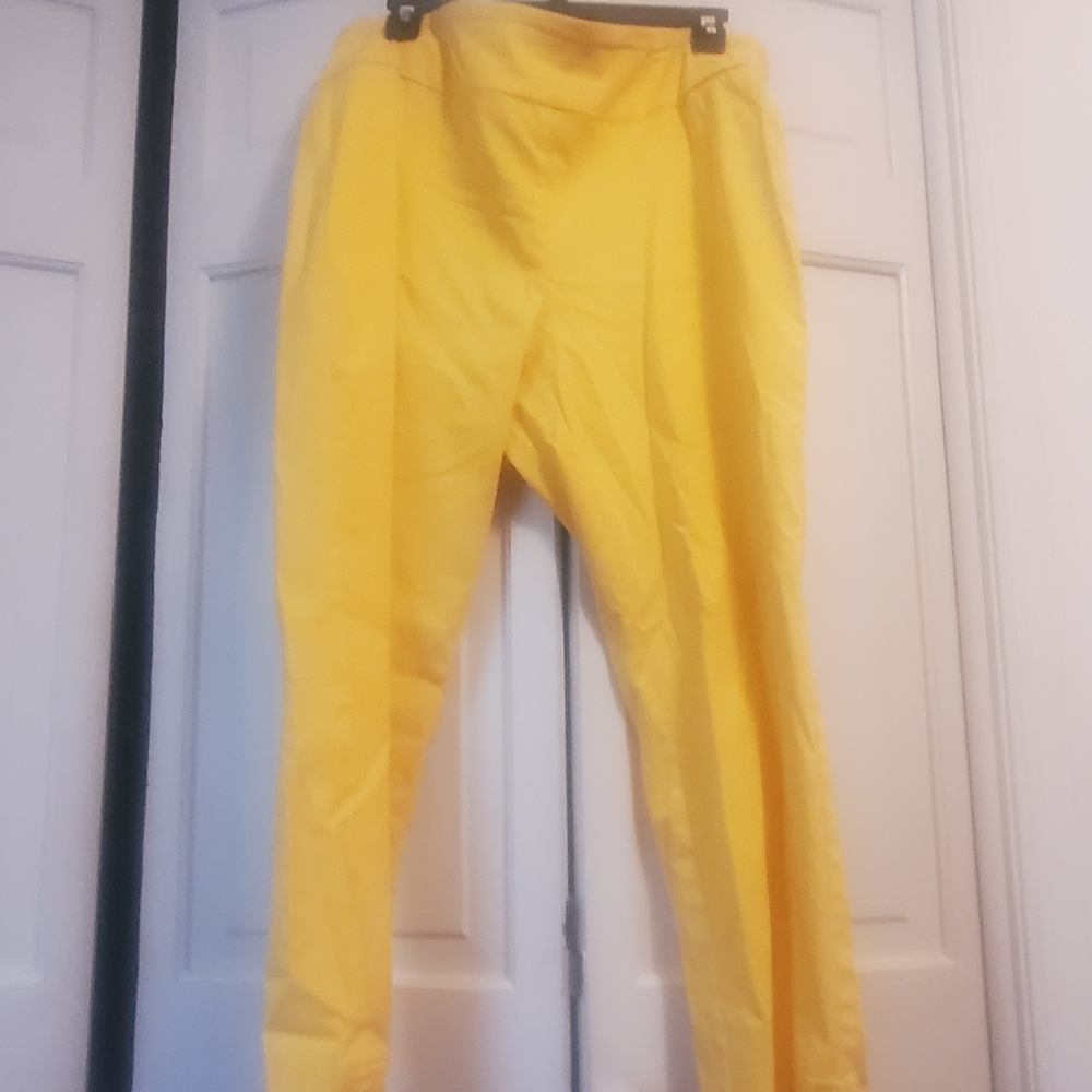Yellow ankle pants